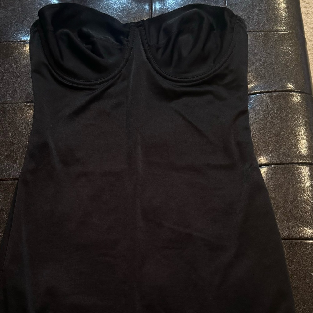 Nancy Ganz Body slimmer 38b. EUC